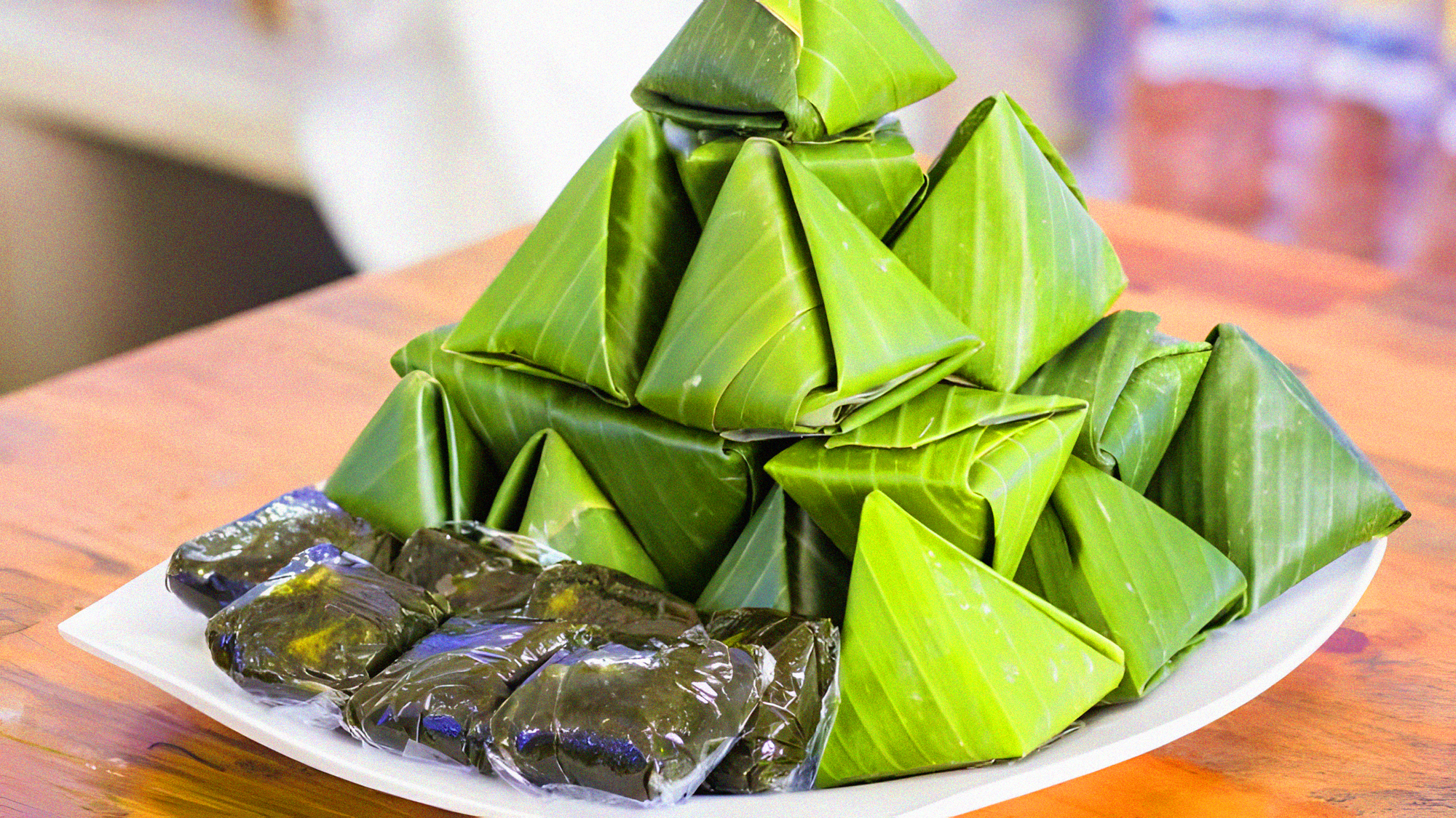 Bánh ít lá Gai Bình Định