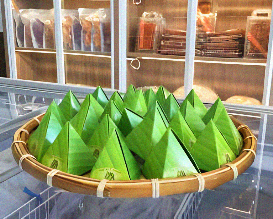 Bánh ít lá Gai Bình Định