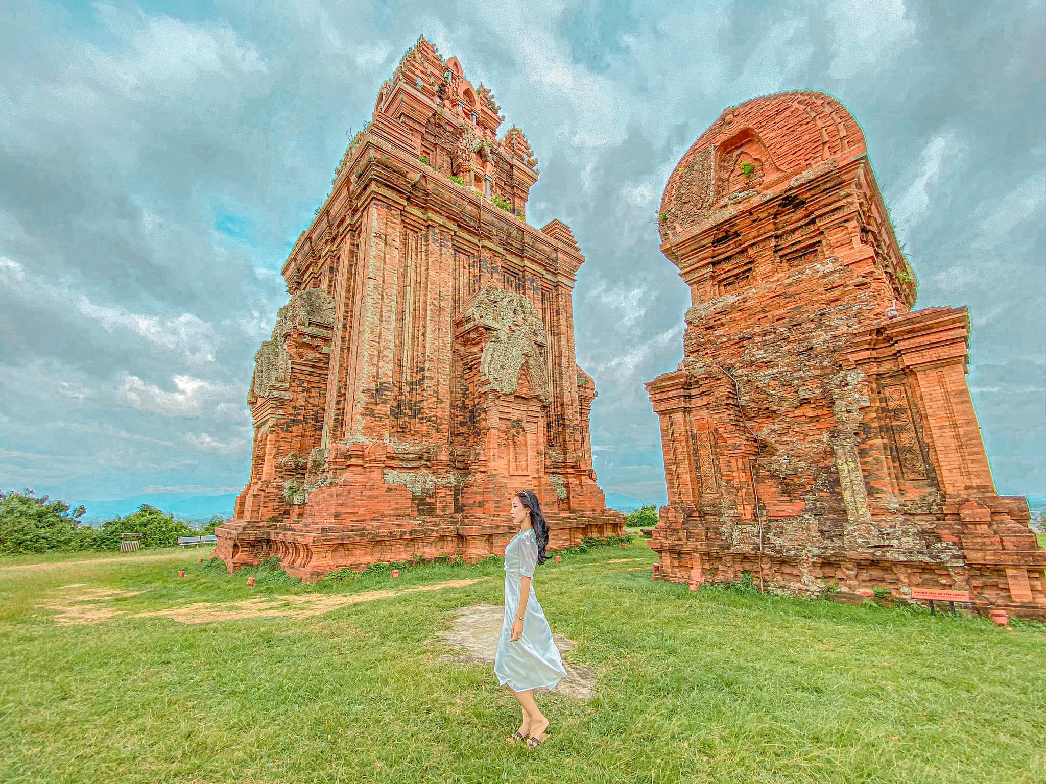 Sân bay phù cát