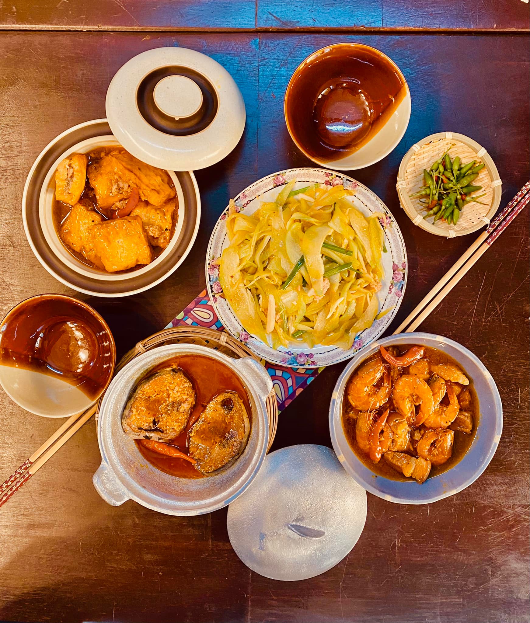 Tiệm Cơm Lẫu Nhà Của Mị