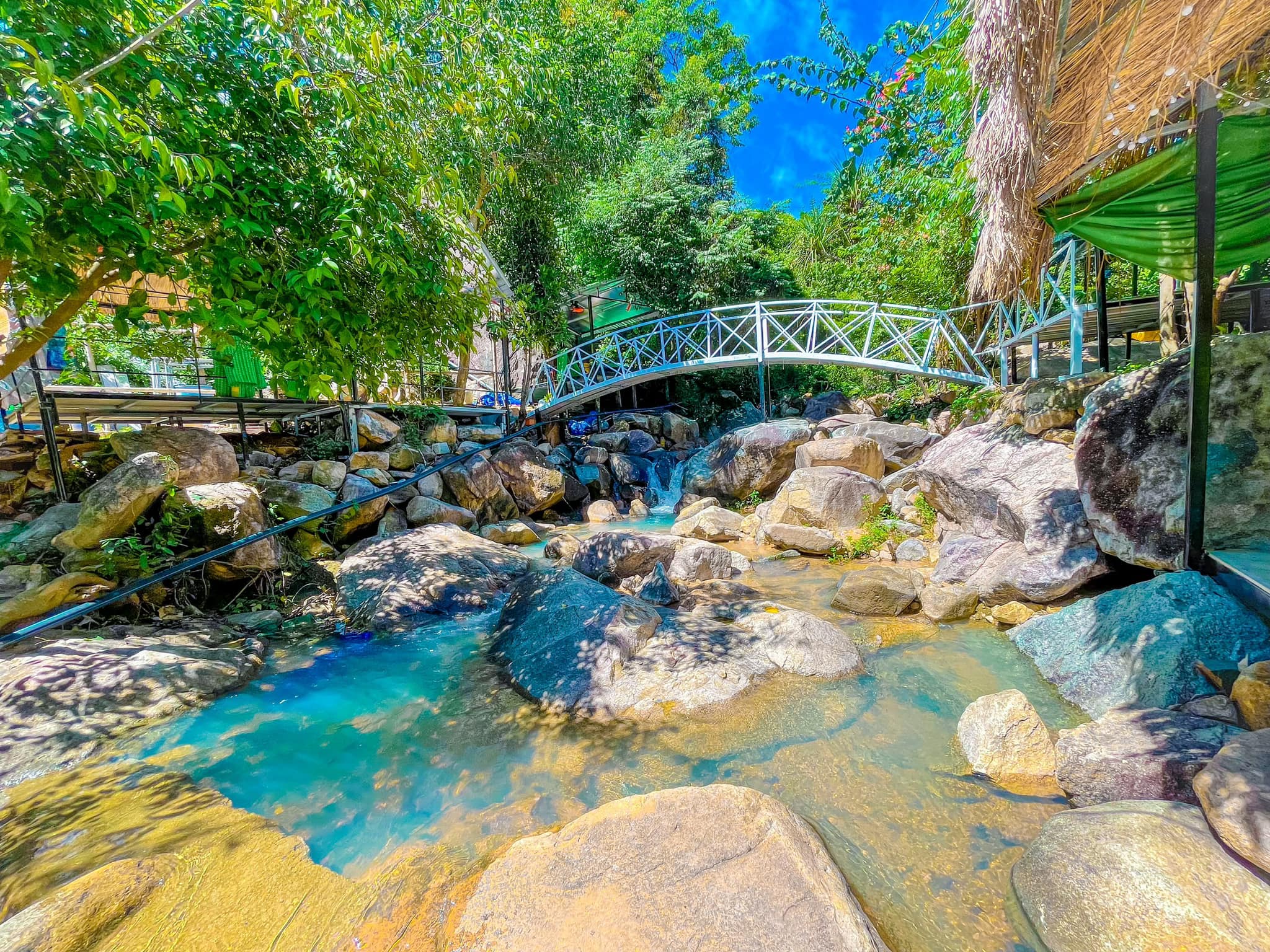 Tuyệt Tình Cốc Quy Nhơn