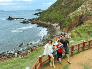 Top 10 Hoạt Động Biển Không Thể Bỏ Lỡ Khi Đến Quy Nhơn Mùa Hè Này
