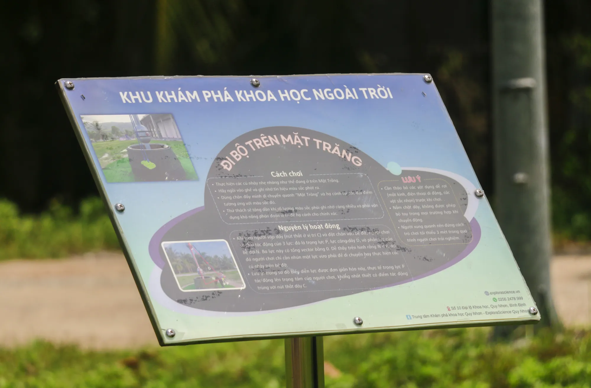 "Đi bộ trên mặt trăng" là một trong những trải nghiệm độc đáo.